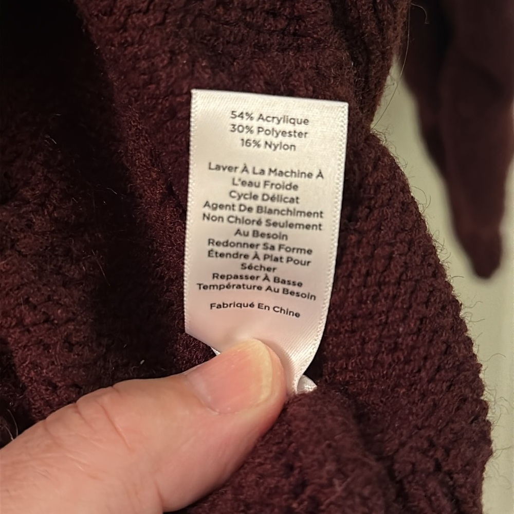 Talbots thick burgundy zipper sweater, size petite small - Picture 10 of 10